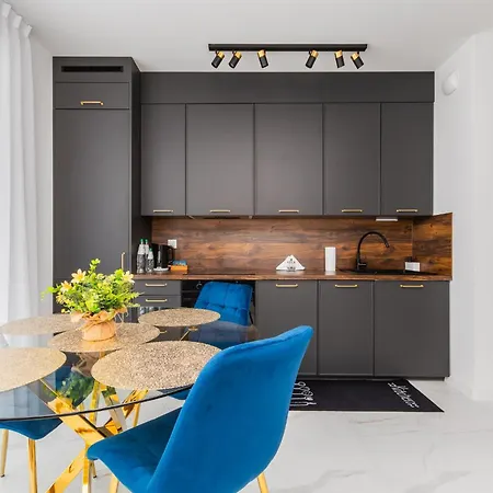 Horizon 45 By Grand *